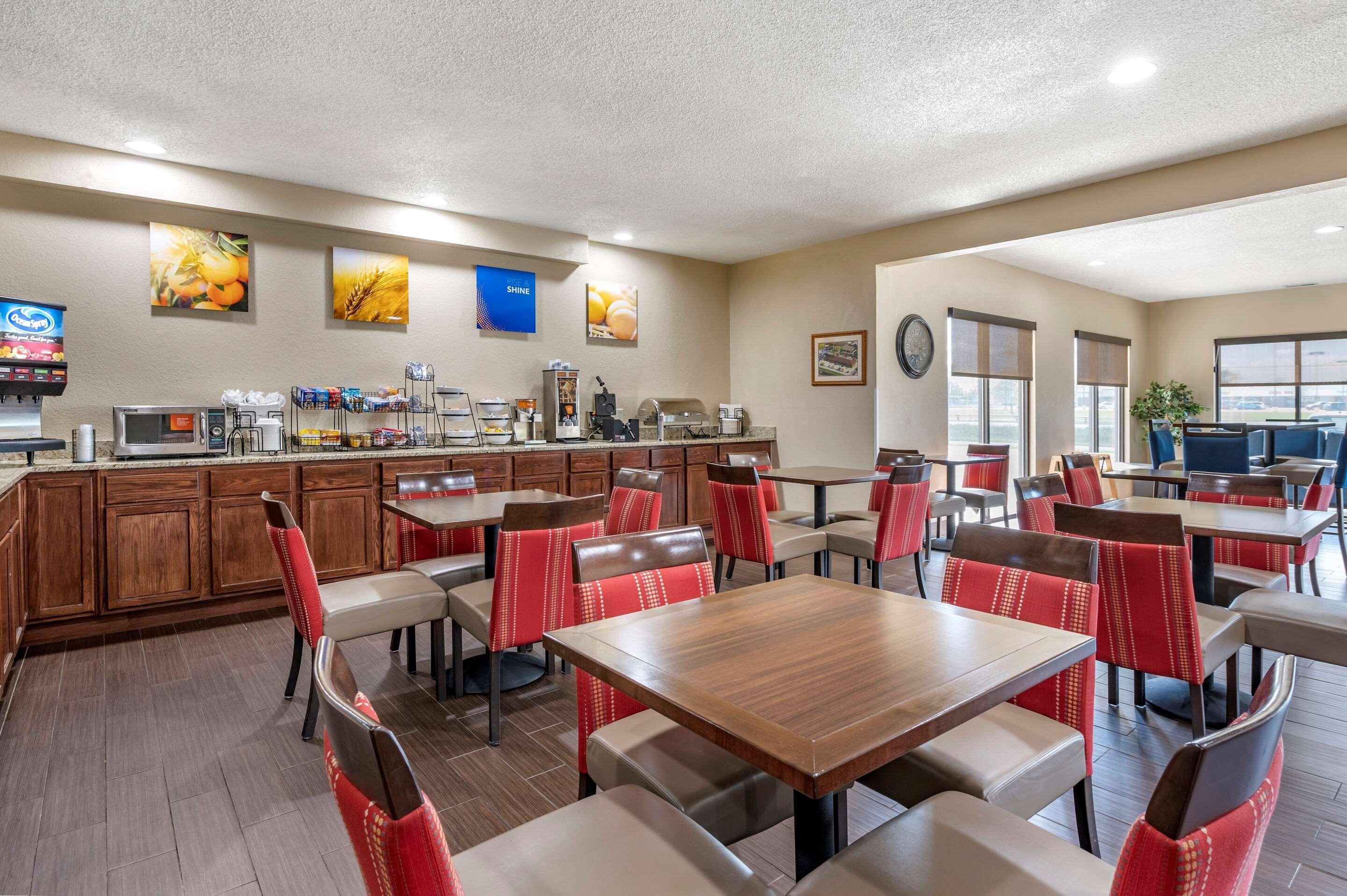Comfort Inn Near Kokomo Speedway Extérieur photo